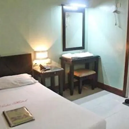 Vista Hotel Recto